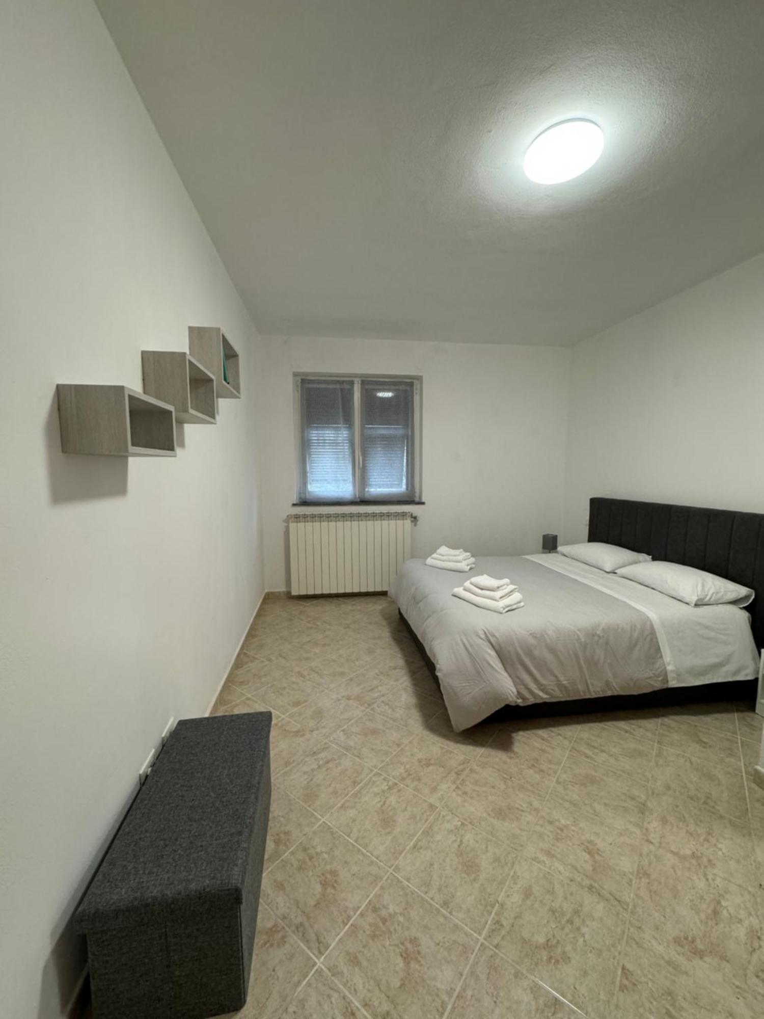 Serravalle Shop&Stay Серравалле-Скривія Екстер'єр фото